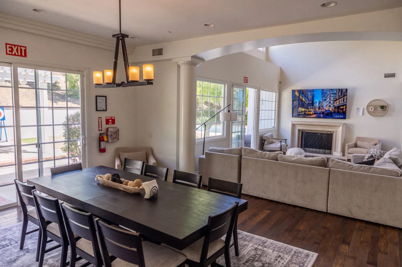 Ridgeview dining table with seating for the house, open to the great room